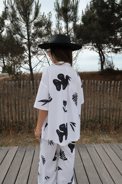 Chemise avec imprimés noirs